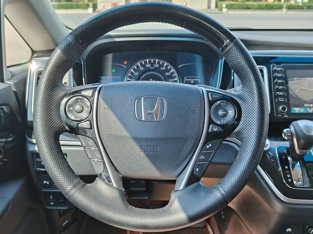 Honda Elysion — миниатюра 7