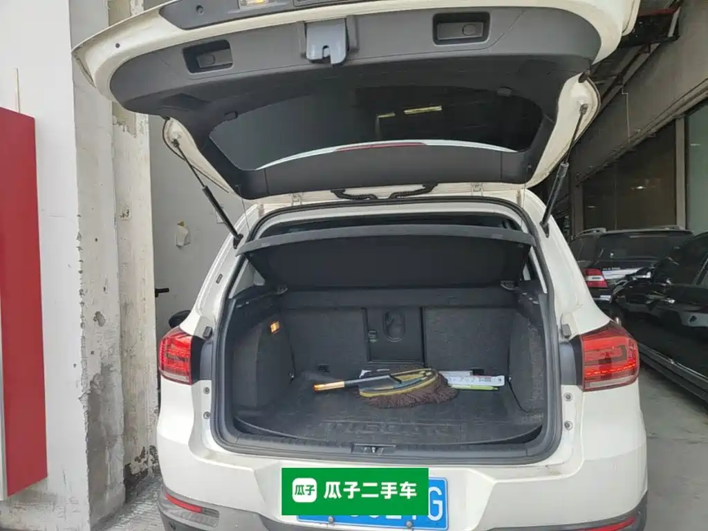Volkswagen Tiguan — миниатюра 19