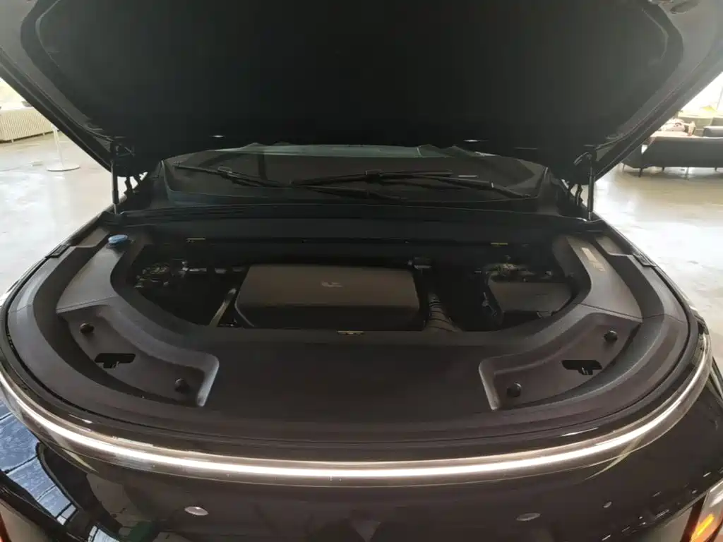 Li Auto Li L9 — миниатюра 20