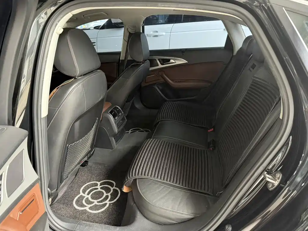 Audi A6L — миниатюра 12