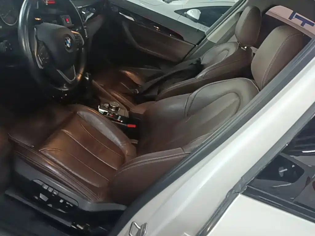 BMW X1 — миниатюра 15