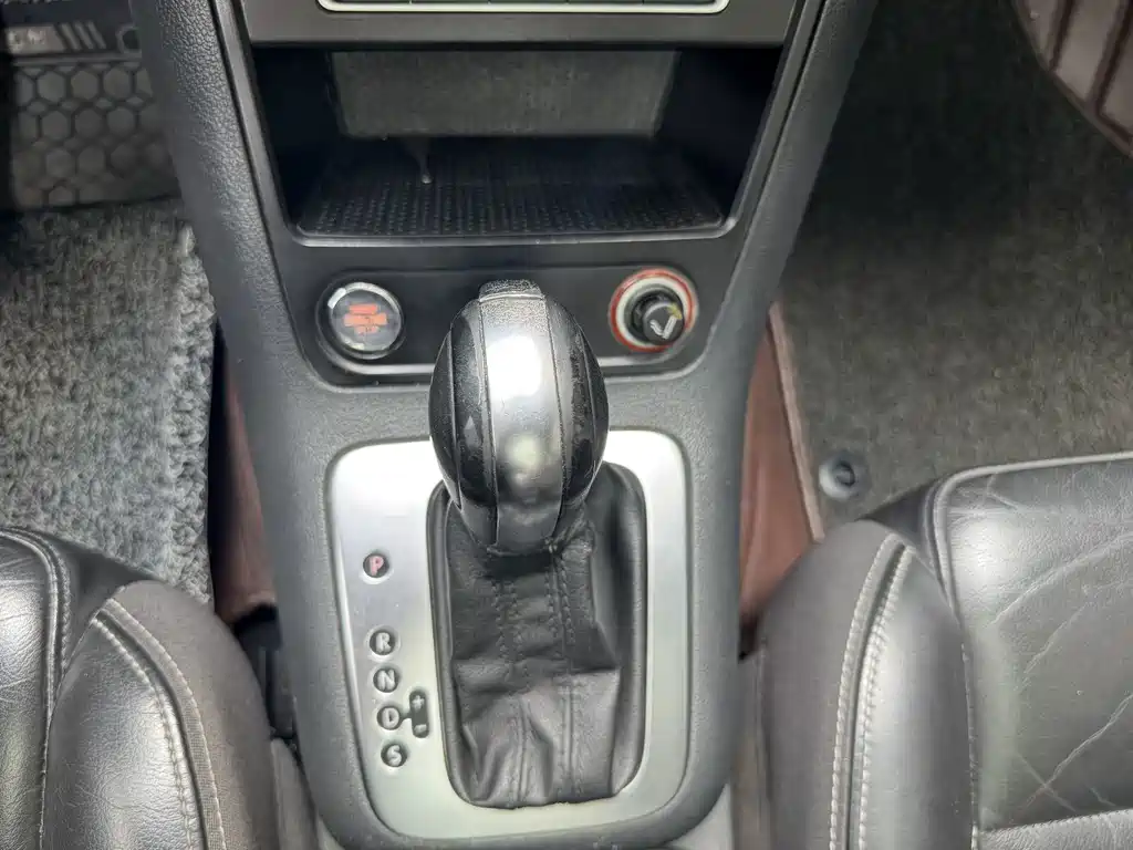 Volkswagen Tiguan — миниатюра 16