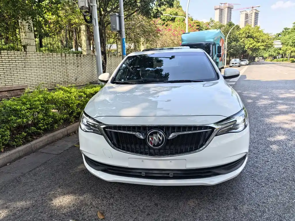 Buick Excelle — миниатюра 8