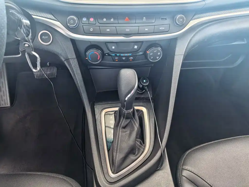 Buick Excelle — миниатюра 17