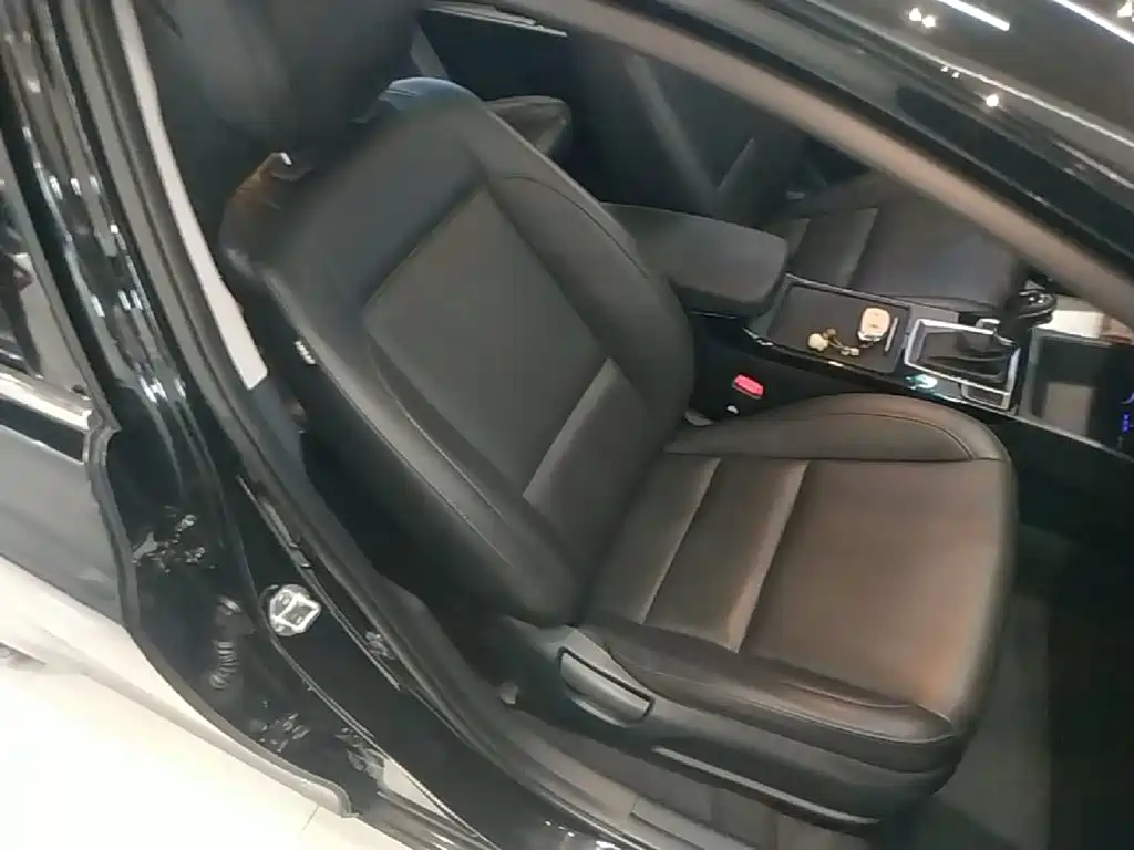 Hyundai Mistra — миниатюра 25