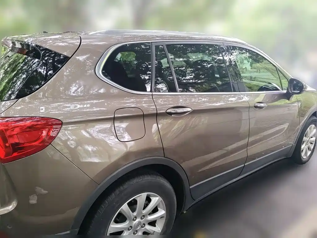 Buick Envision Plus — миниатюра 4