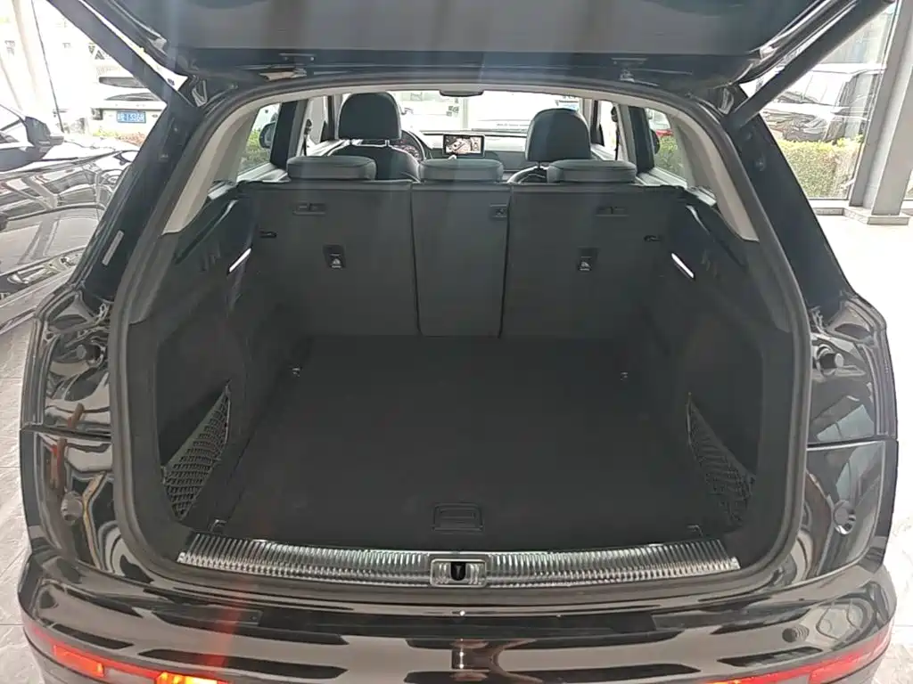 Audi Q5L — миниатюра 19