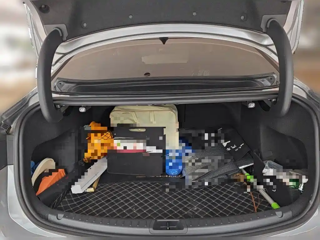 Ford Mondeo — миниатюра 10