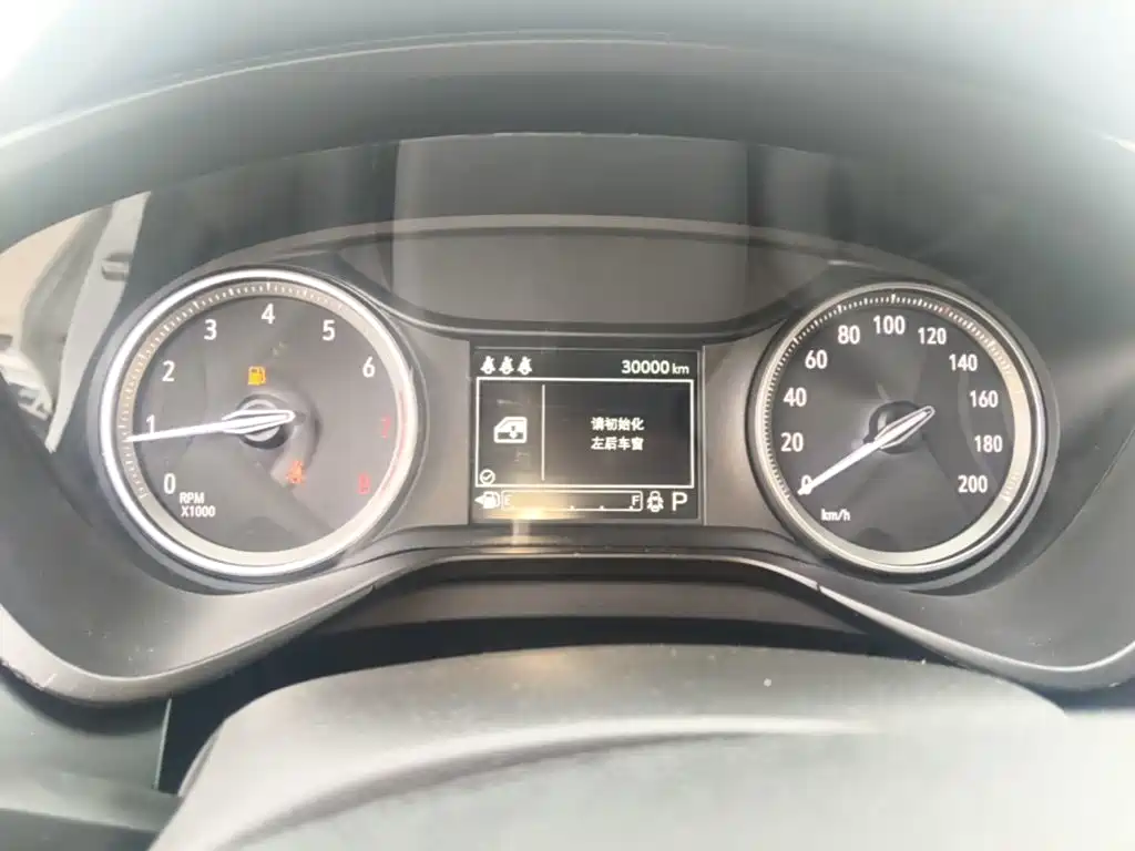 Buick Verano — миниатюра 12