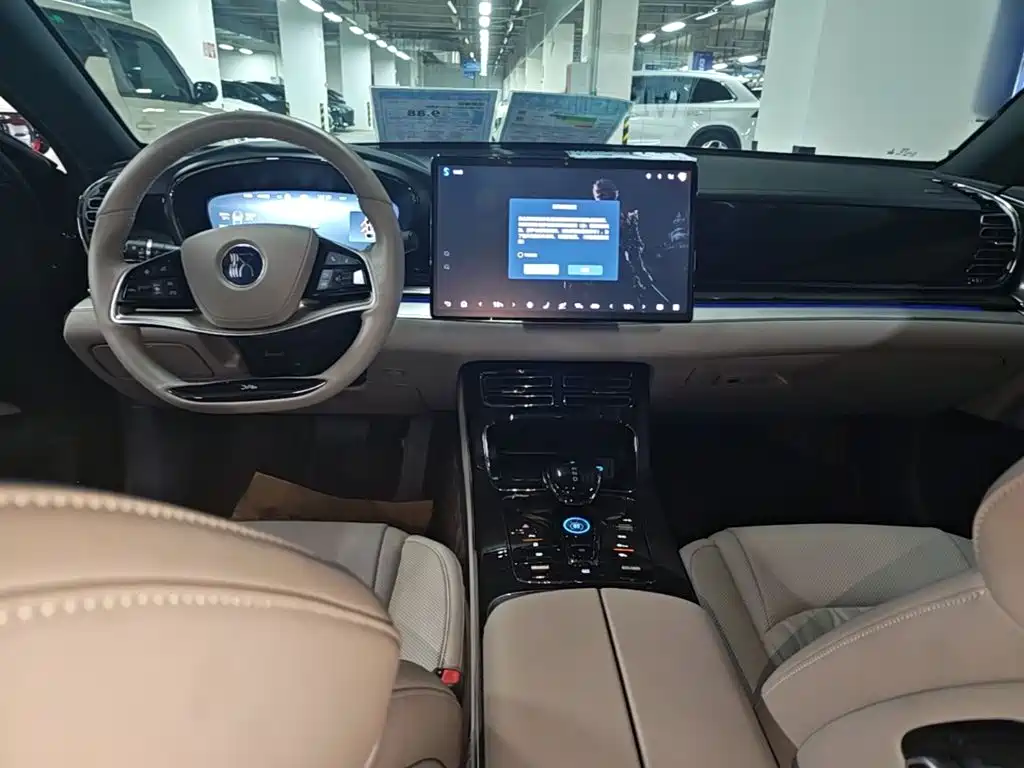 BYD Han — миниатюра 10