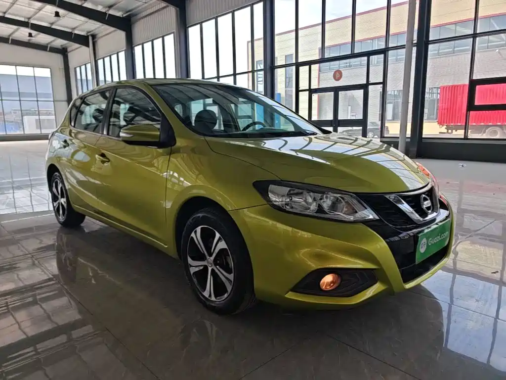 Nissan Tiida — миниатюра 4