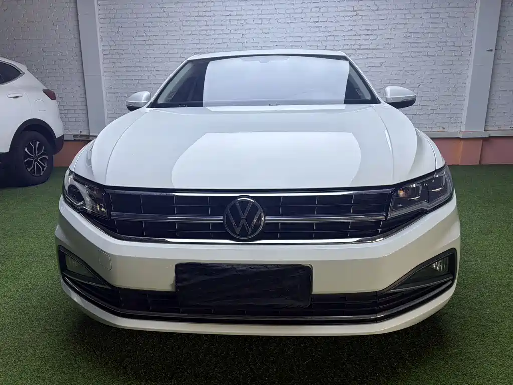 Volkswagen Bora — миниатюра 2