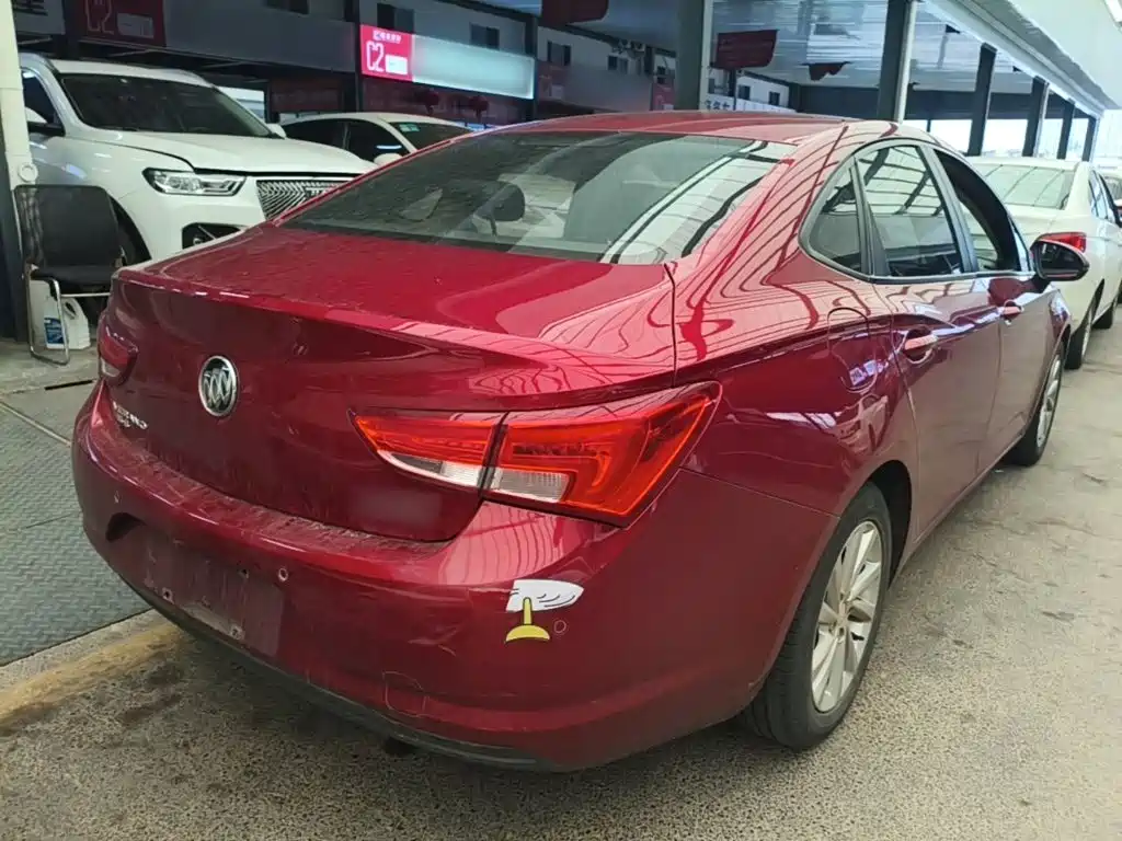 Buick Verano — миниатюра 7