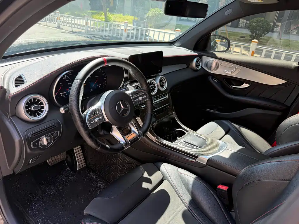 Mercedes-Benz GLC AMG — миниатюра 8