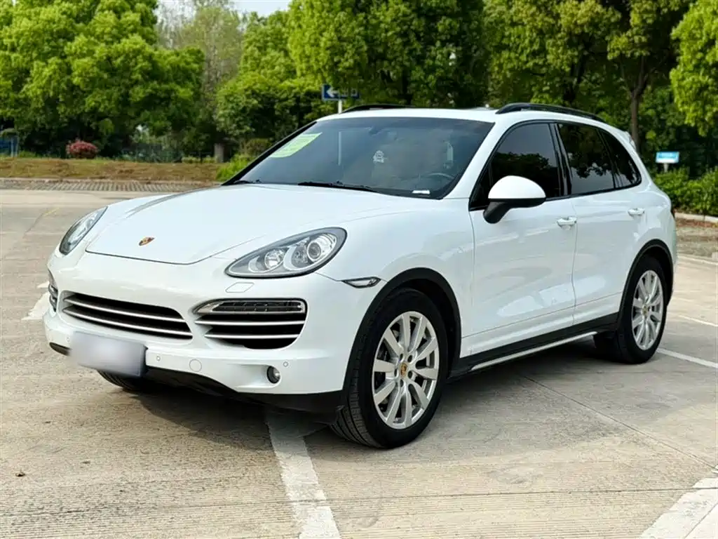 Porsche Cayenne 2014