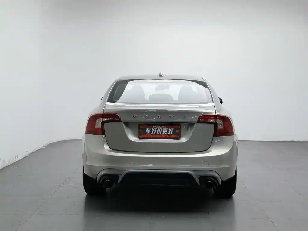 Volvo S60 — миниатюра 4
