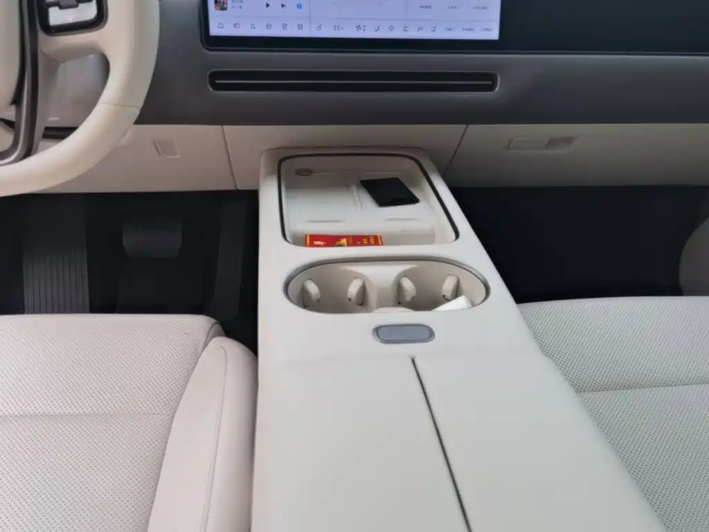 Li Auto Li i6 — миниатюра 14
