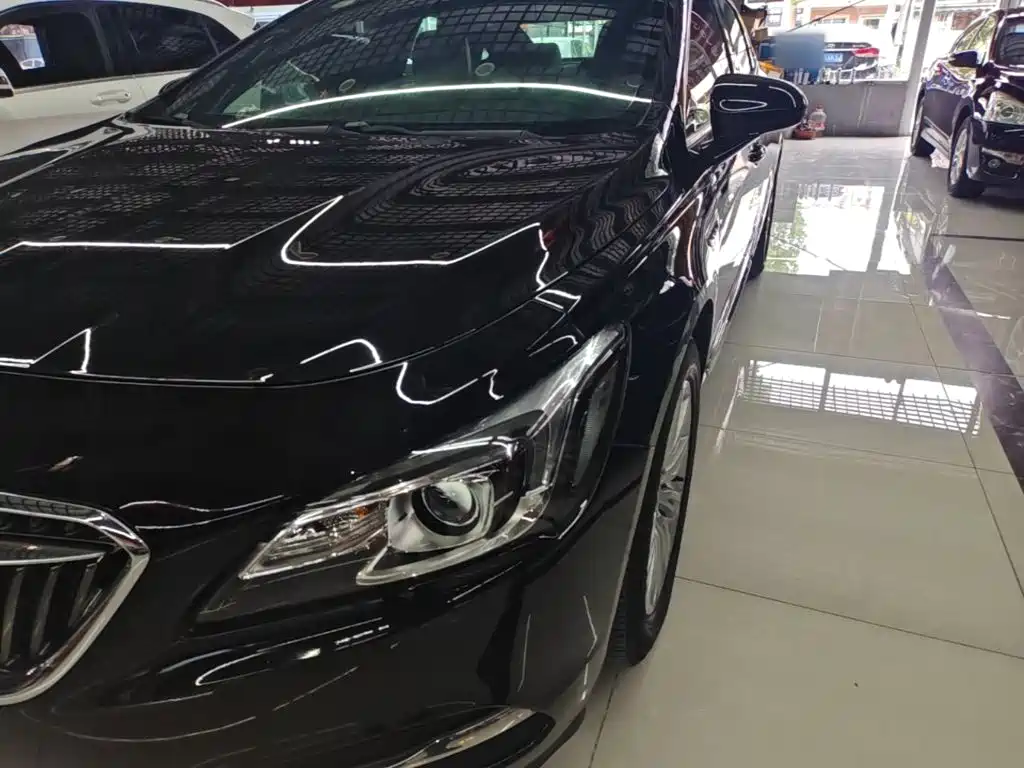 Buick LaCrosse — миниатюра 24