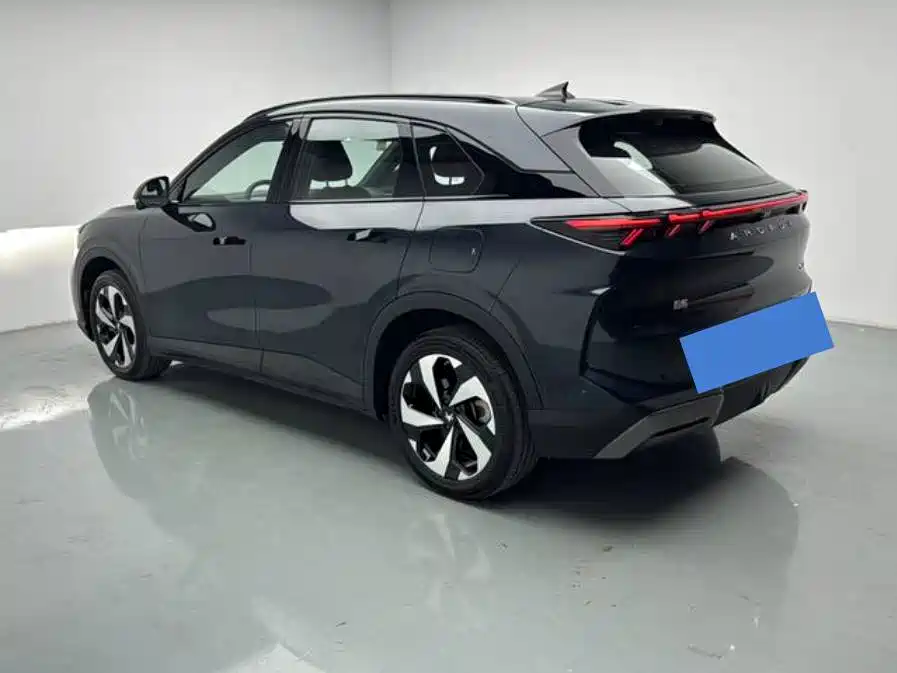 ARCFOX Alpha T5 — миниатюра 8