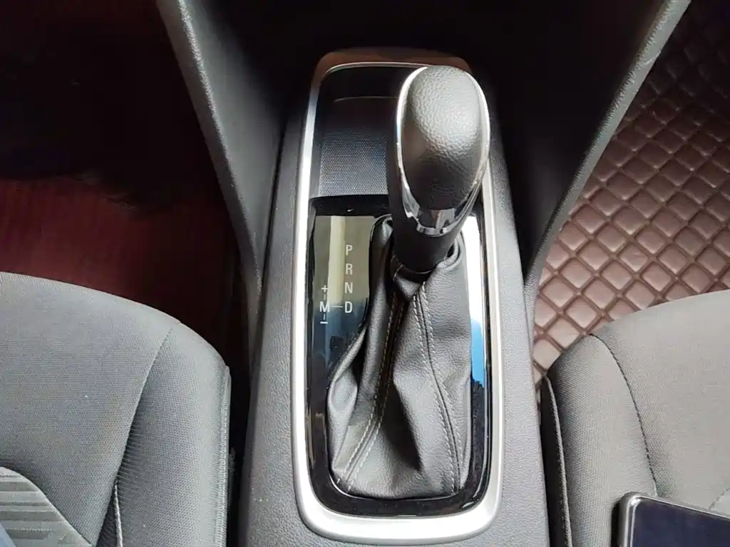 Chevrolet Cavalier — миниатюра 14