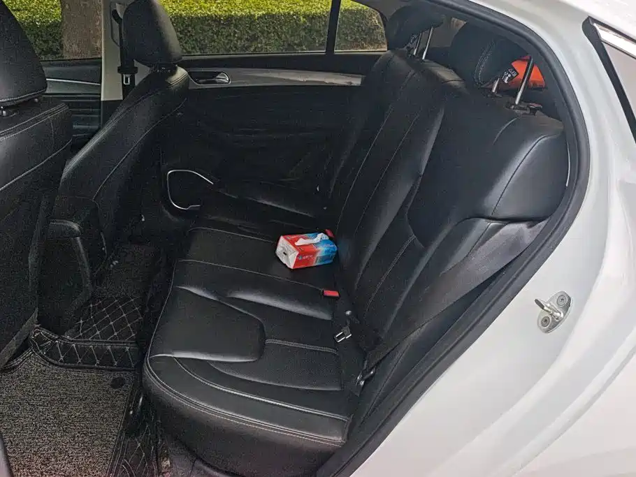 Chery Arrizo 5 — миниатюра 11