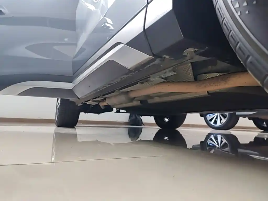 BYD L DM-i — миниатюра 21
