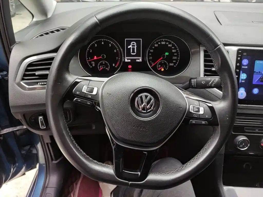 Volkswagen Golf Sportsvan — миниатюра 11