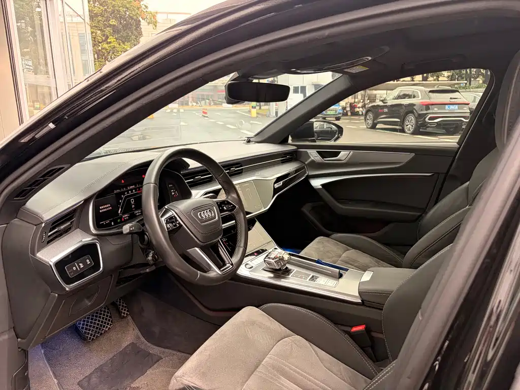 Audi A6L — миниатюра 7