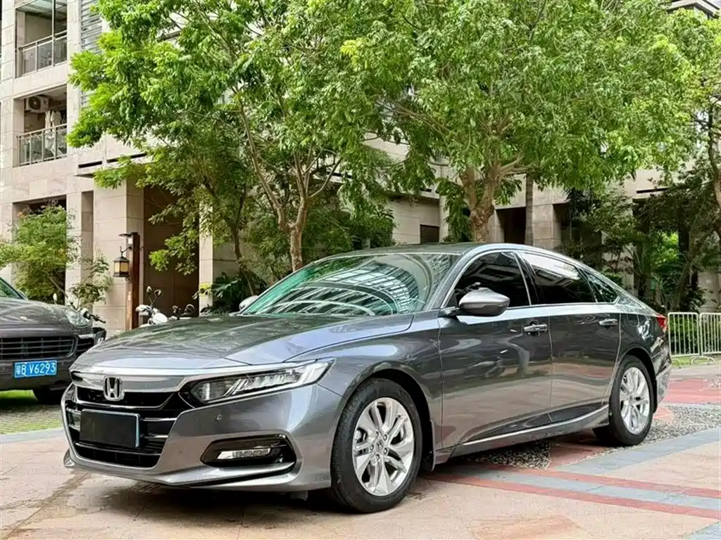 Honda Accord 2018 260TURBO Elite VI
