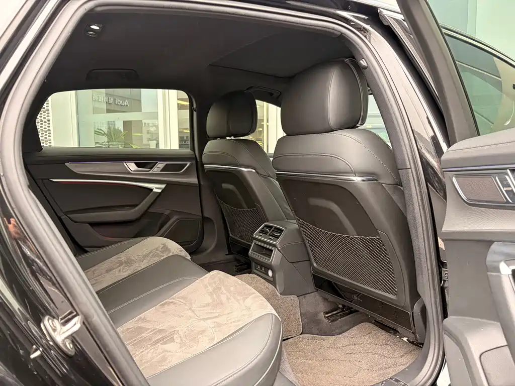 Audi A6L — миниатюра 13