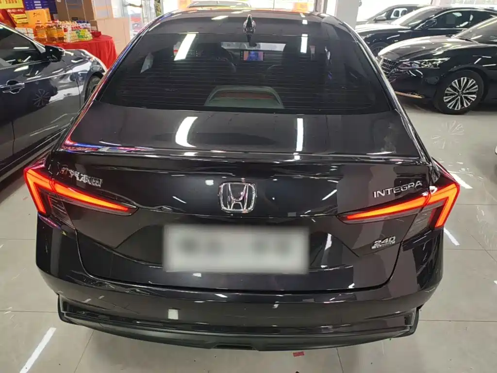 Honda Integra — миниатюра 6
