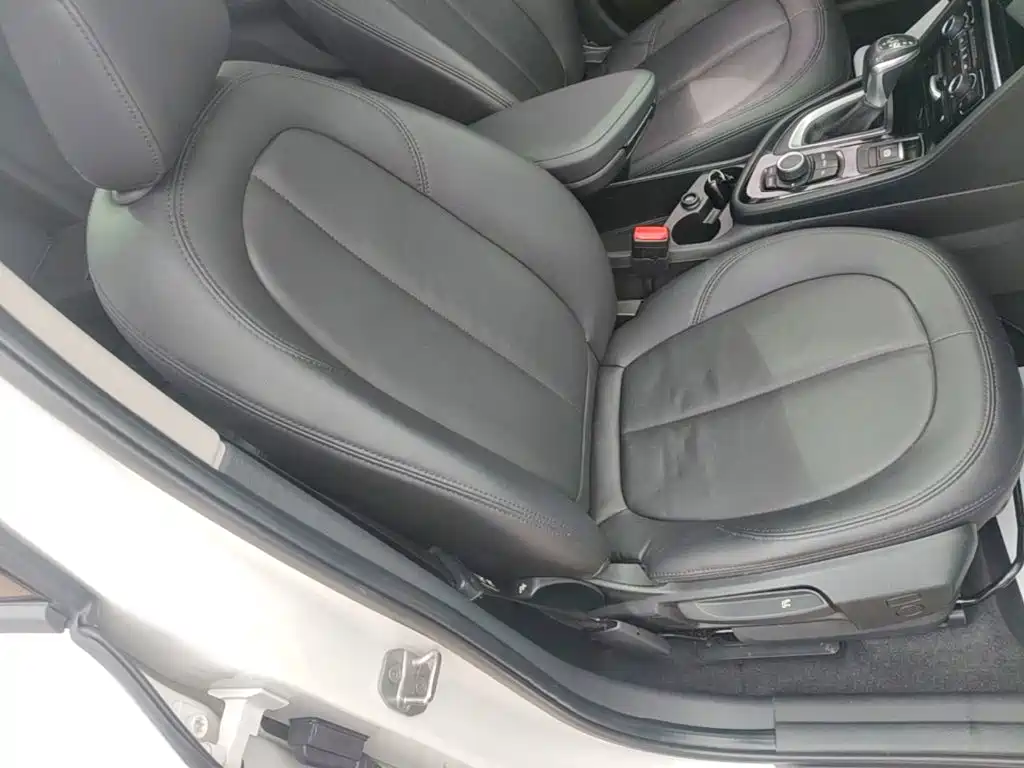 BMW 2 Series Active Tourer — миниатюра 25