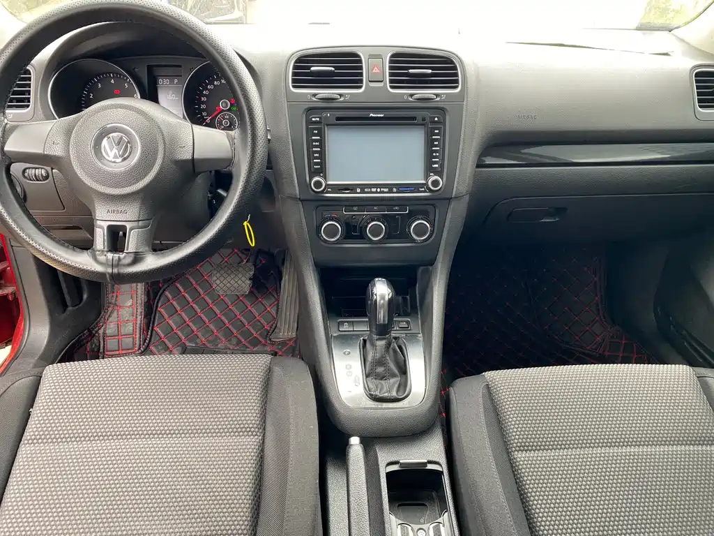 Volkswagen Golf — миниатюра 7