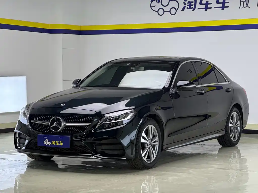 Mercedes-Benz C-Class 2020