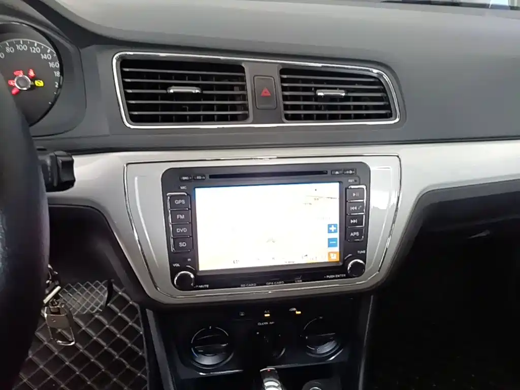 Volkswagen Lavida — миниатюра 13