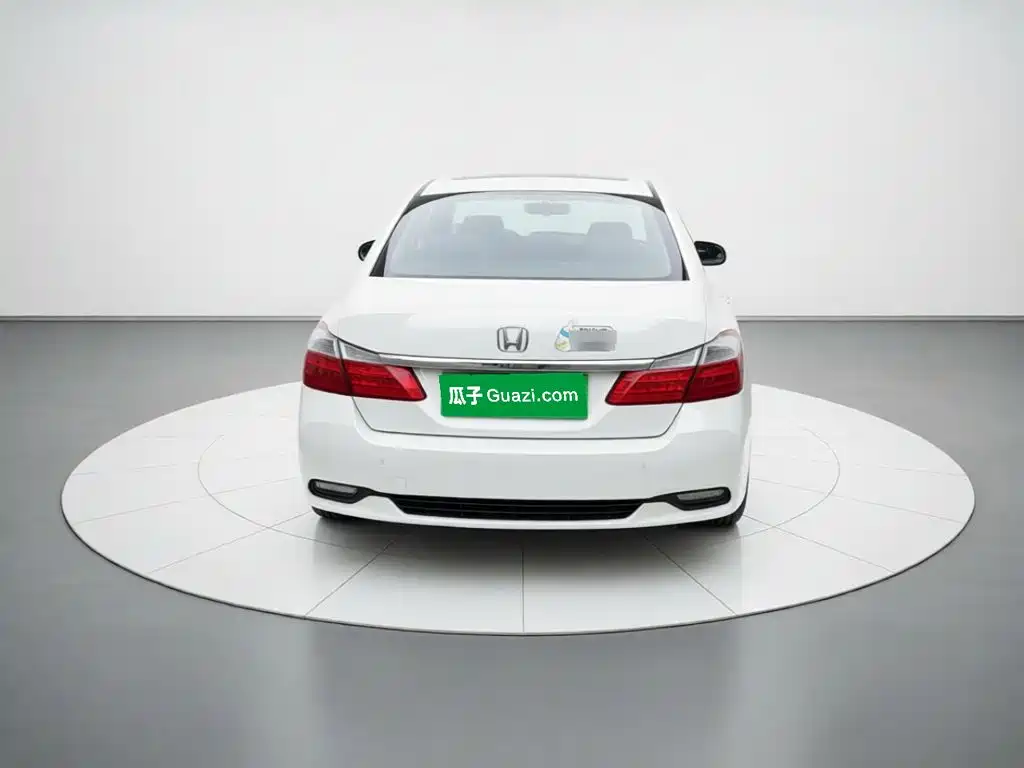 Honda Accord — миниатюра 5