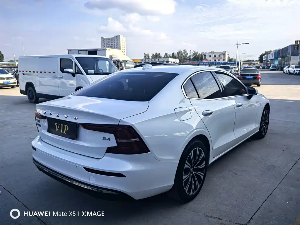 Volvo S60 — миниатюра 9