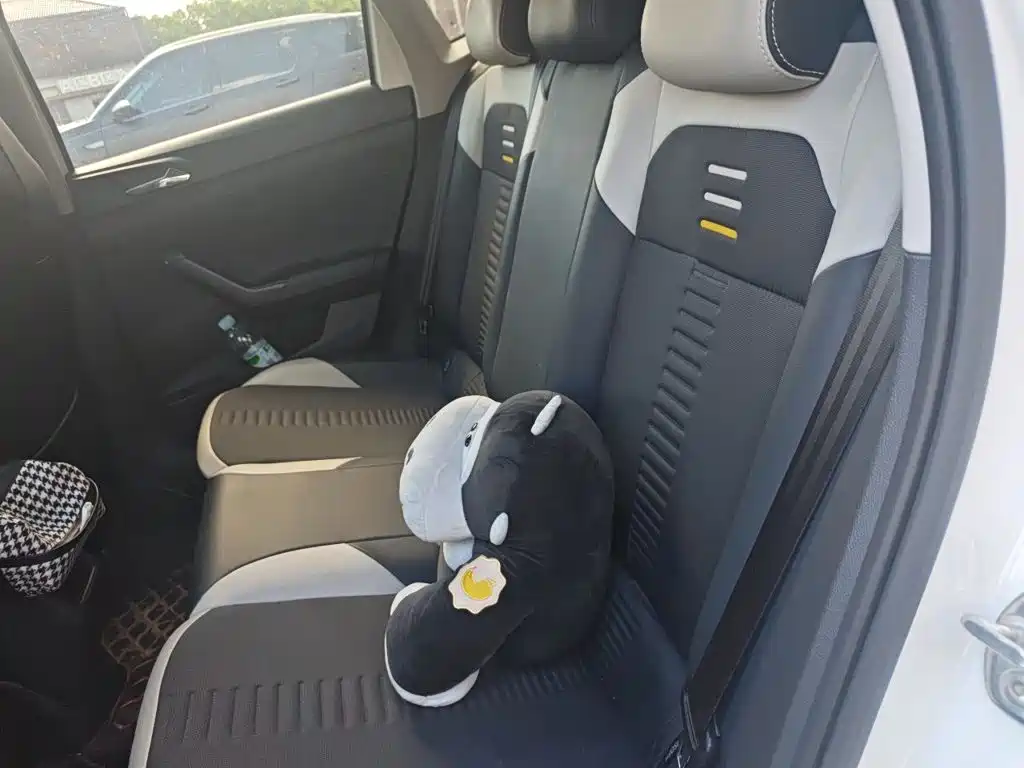 Volkswagen Polo — миниатюра 18