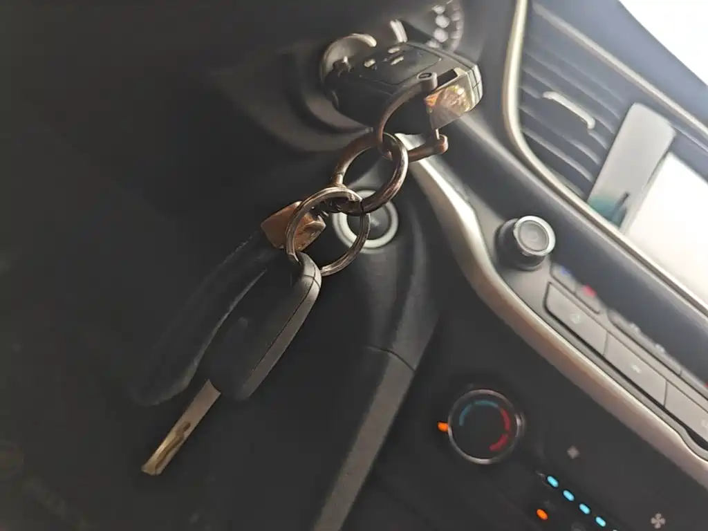 Buick Excelle — миниатюра 9