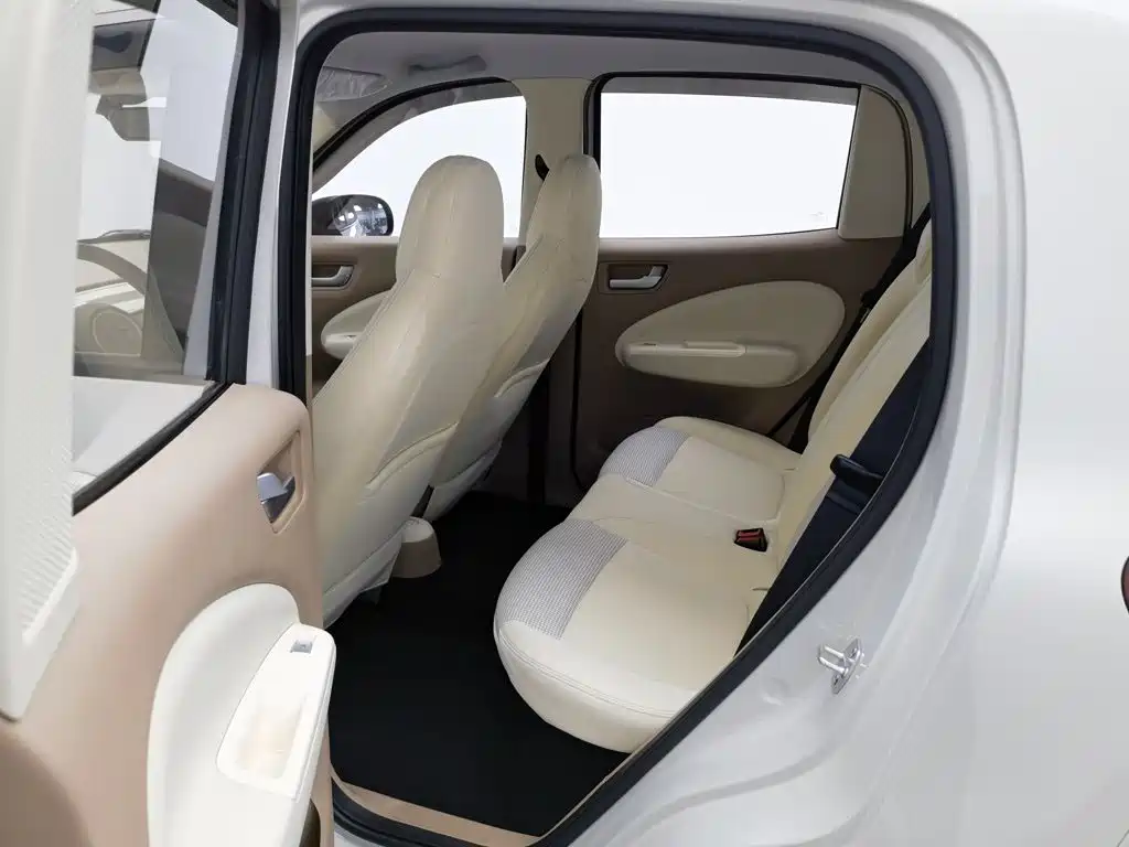 Wuling MINIEV — миниатюра 15