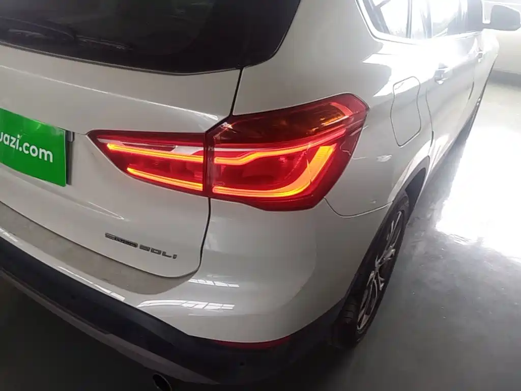 BMW X1 — миниатюра 8