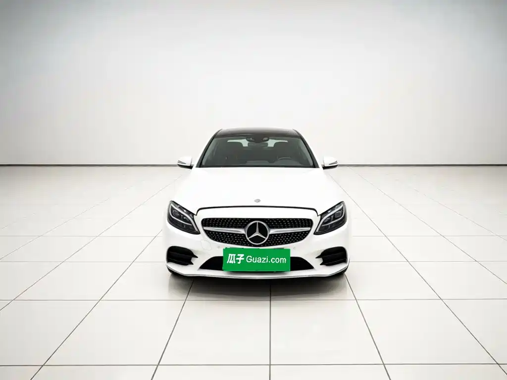 Mercedes-Benz C-Class — миниатюра 2
