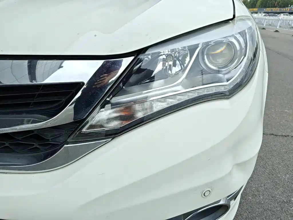 BYD S7 — миниатюра 24