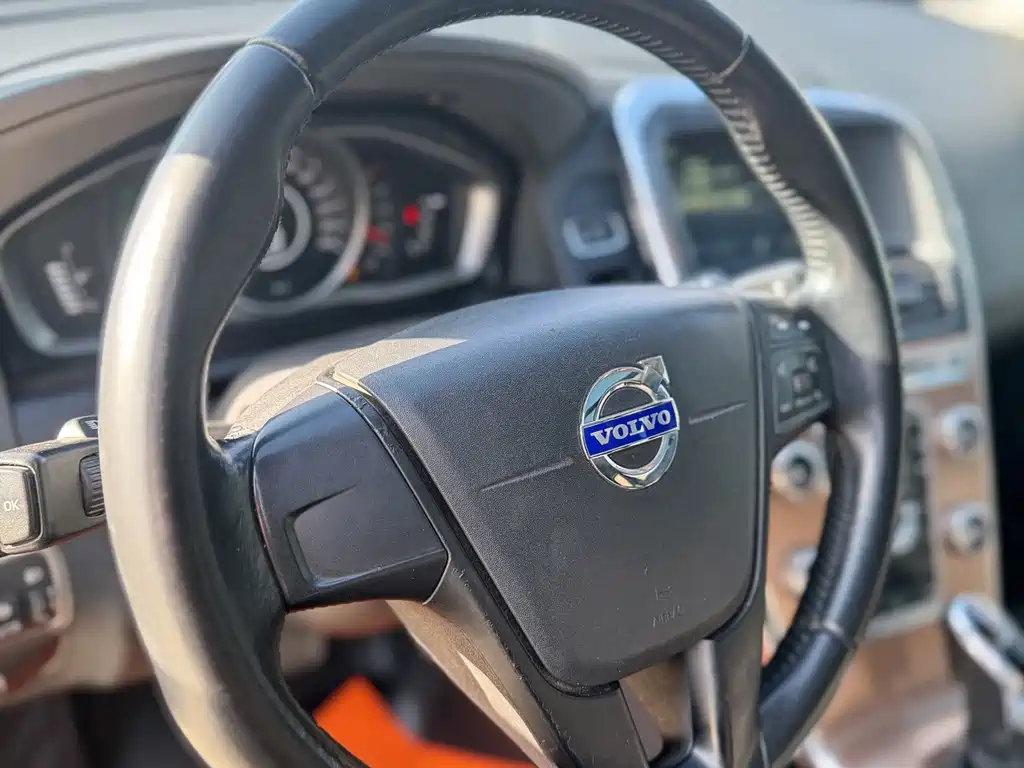 Volvo XC60 — миниатюра 19