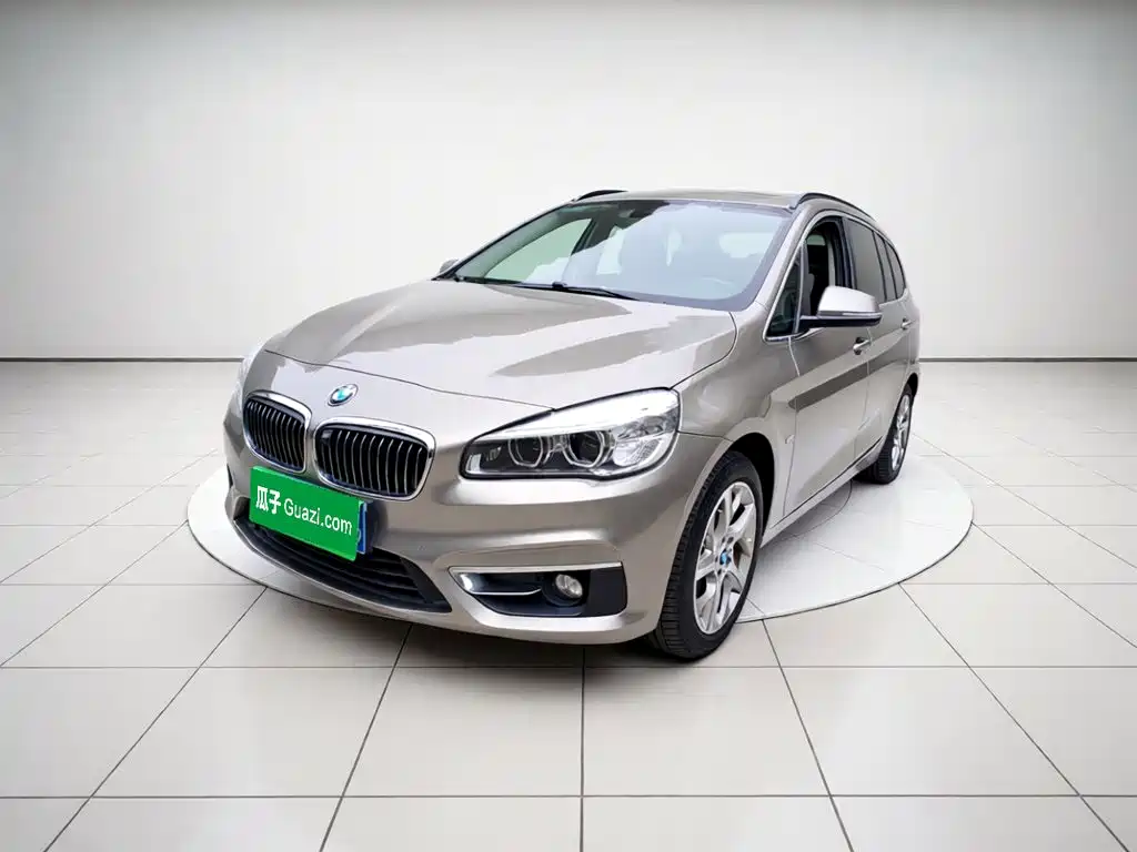 BMW 2 Series Multi-function Touring 2015 218i Sport Design Package