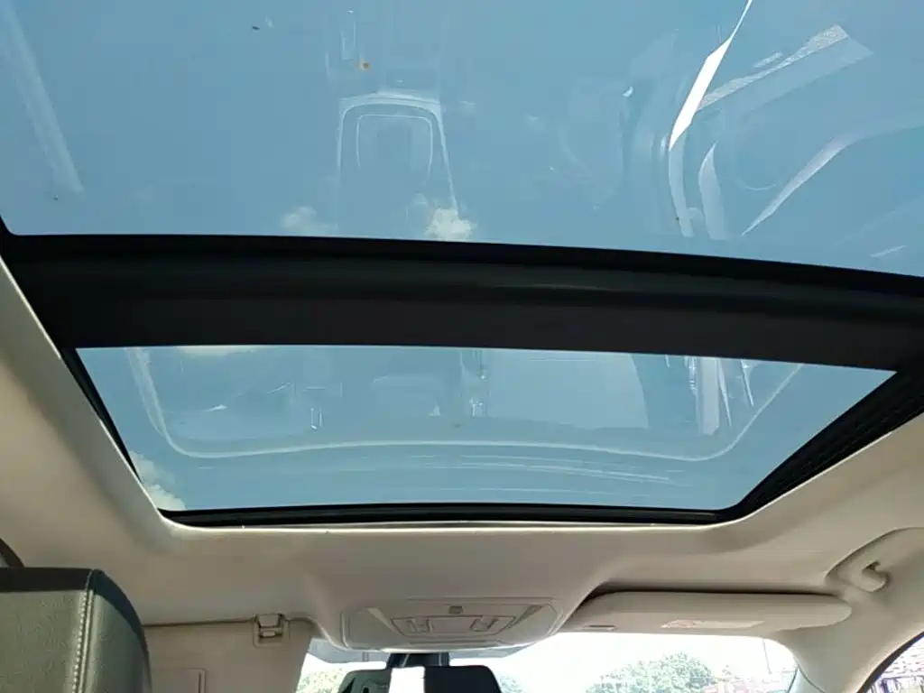 Ford Kuga — миниатюра 18