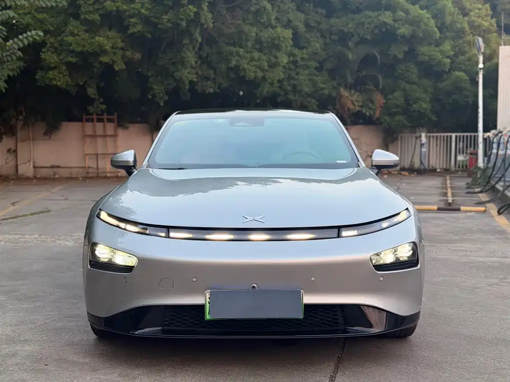 XPeng P7 — миниатюра 2