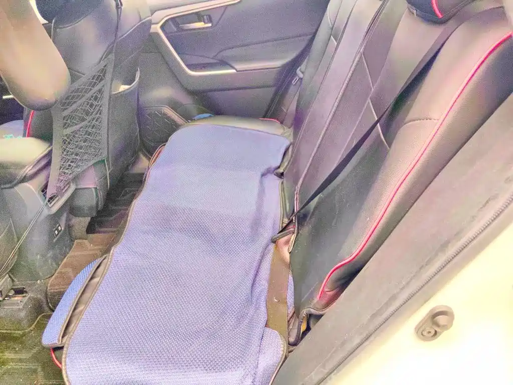 Toyota RAV4 — миниатюра 18