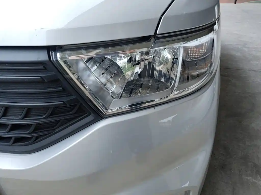 Wuling Hongguang V — миниатюра 24