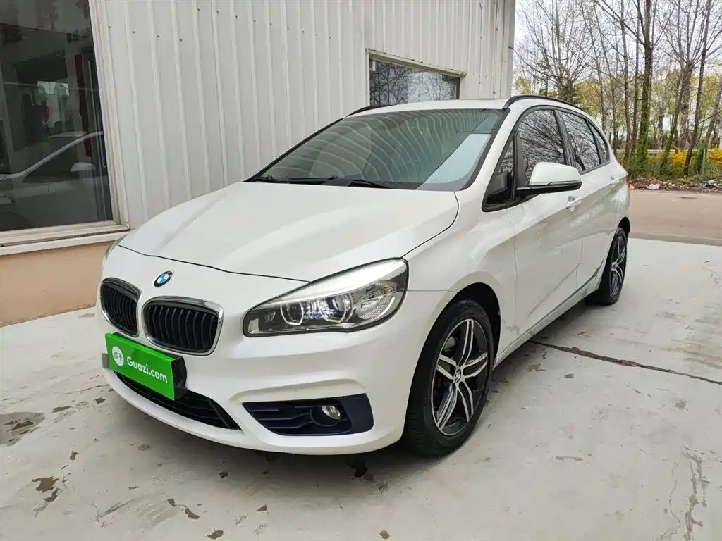 BMW 2 Series Active Tourer (Import) 2015